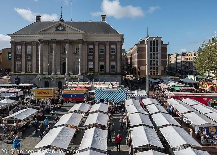 Hotel dichtbij College: Westerbinnensingel